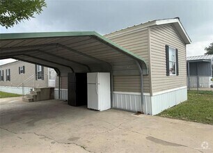 Building Photo - 2608 N Dahlia St