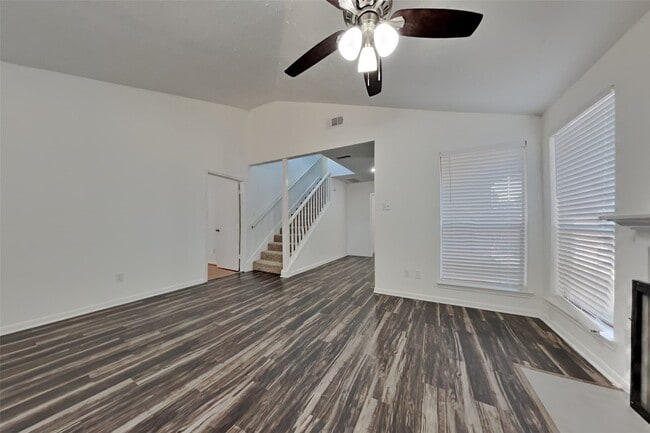 Building Photo - 7814 Greenedge Dr
