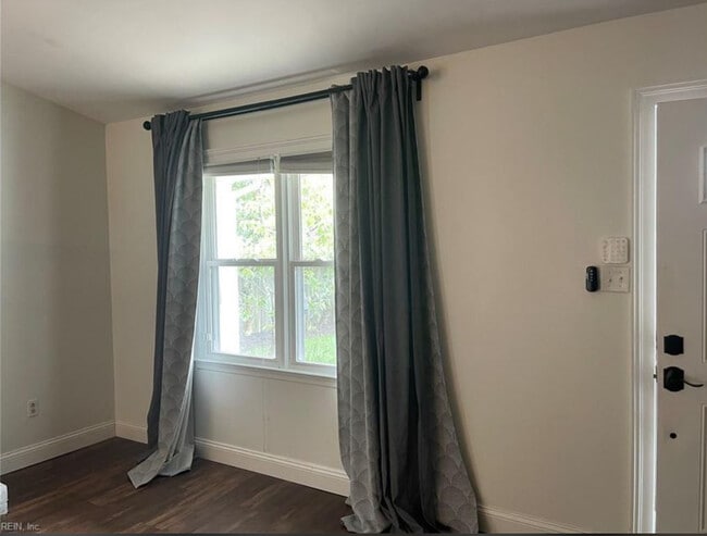 Building Photo - 3648 Coleridge Ct