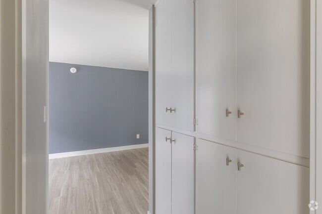 1HAB, 1BA - 750 ft² - Chula Vista Terrace *$300 Off*