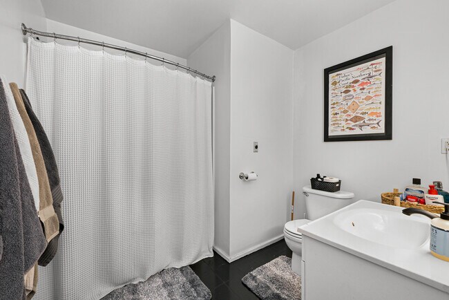 Foto del edificio - 6258 Bellwood Dr
