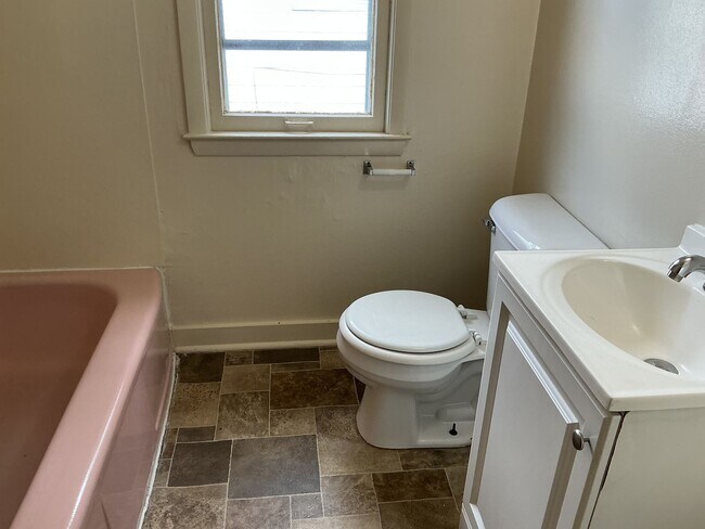 Foto del edificio - 5933 N 36th St