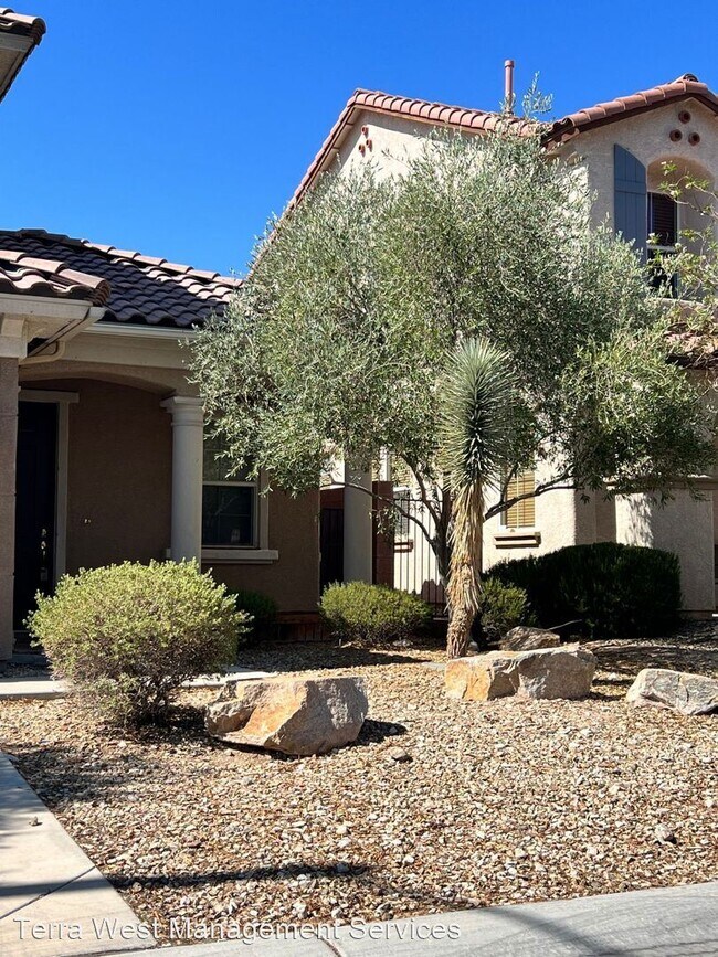 Foto del edificio - 3 br, 2.5 bath House - 9041 Sendero Avenue