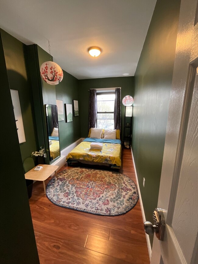 Building Photo - 871 Harrison Ave