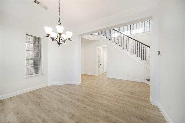 Building Photo - 629 Springlake Way