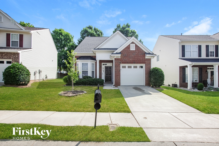 Foto principal - 16840 Kettlewell Ln