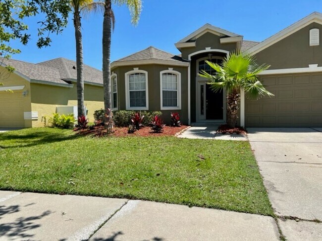Building Photo - MOVE IN NOW! BEAUTIFUL NEW FLOORING (NO CA...