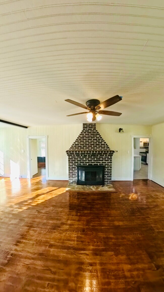 Foto del edificio - 5803 2nd St S