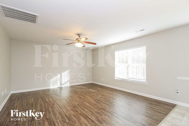 Foto del edificio - 5479 Misty Hill Cir