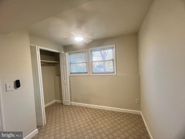 Building Photo - 6062 Joust Ln