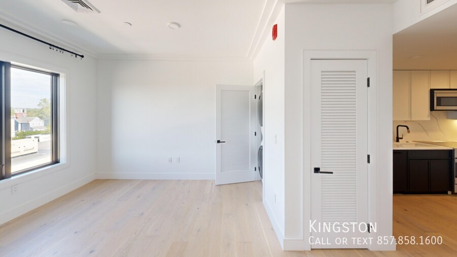 Foto del edificio - 56 Leo M Birmingham Pkwy