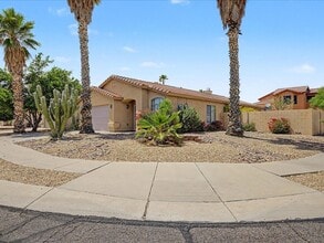 Building Photo - 6936 W Harcuvar Dr