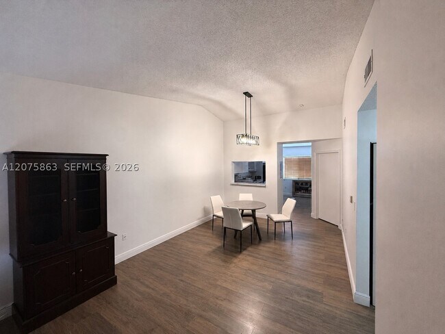 Foto del edificio - 6726 SW 130th Pl