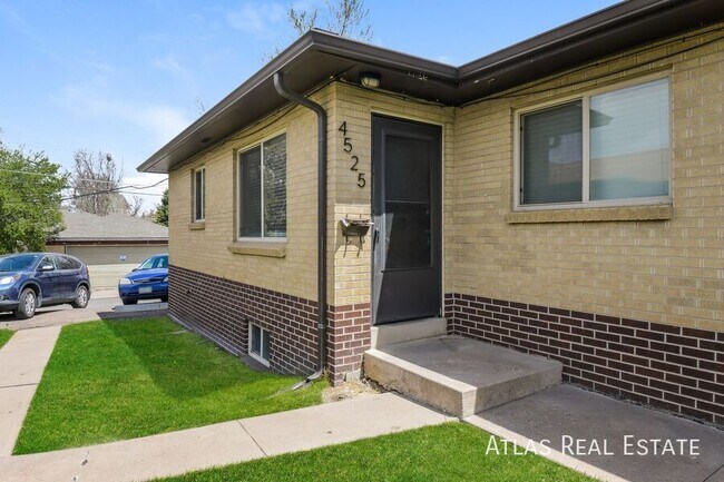 Foto del edificio - 4525 E Yale Ave