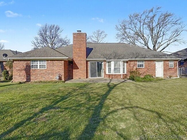 Foto del edificio - 4809 S 69th E Ave