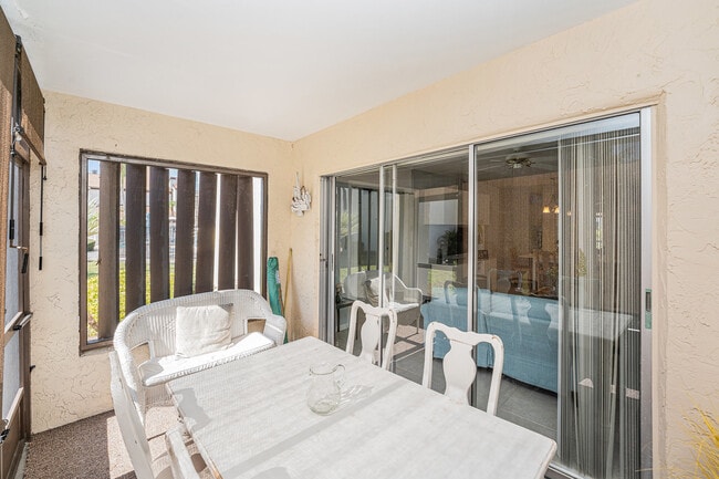 Foto del edificio - 2211 Belleair Rd