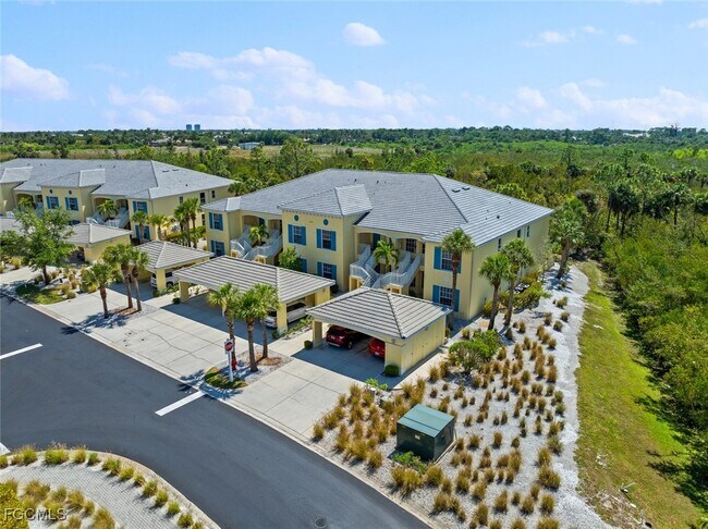 Foto del edificio - 14543 Abaco Lakes Dr