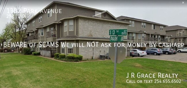 Building Photo - 1302 Park Ave, Waco Tx