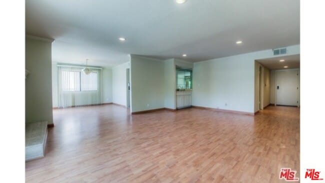 Building Photo - 1854 S Beverly Glen Blvd