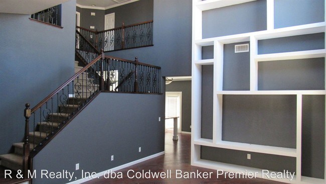 Foto del edificio - 3 br, 2.5 bath House - 5332 Sweet William St.