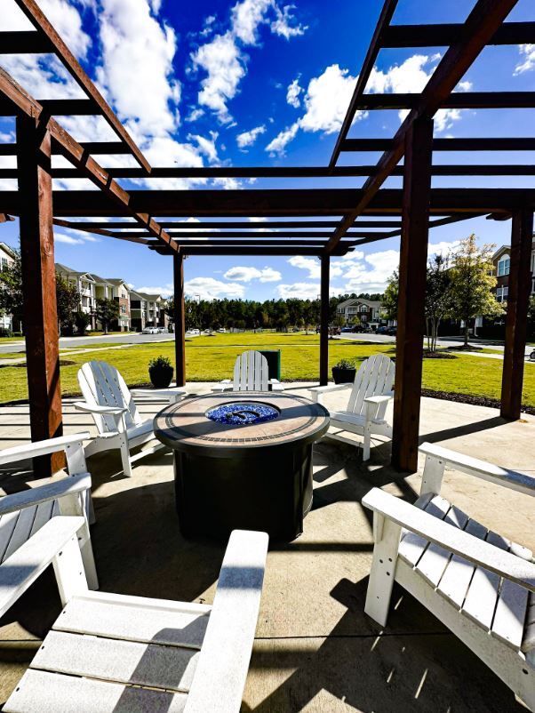 Glorieta - Gateway at Rock Hill