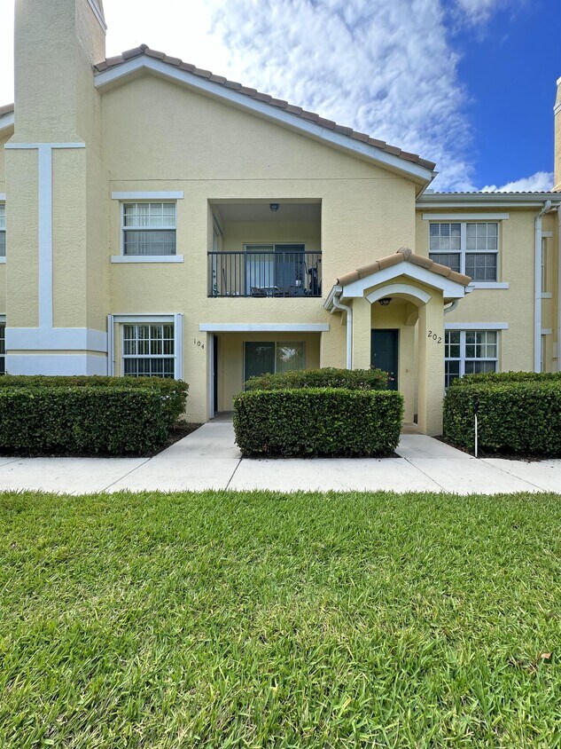 Primary Photo - 130 SW Peacock Blvd