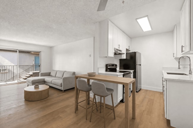 Building Photo - Terre at 989 Peach