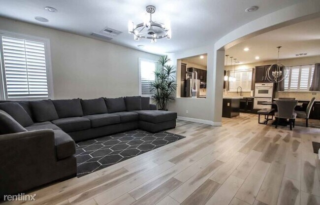 Foto del edificio - 3 br, 2.5 bath House - 7127 Kiowa Peak Avenue