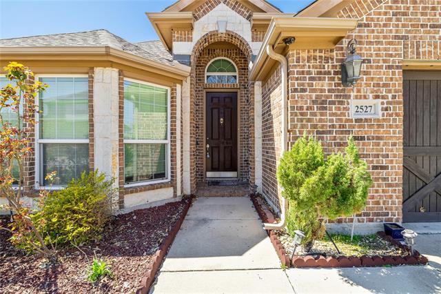 Building Photo - 2527 Appaloosa Ln