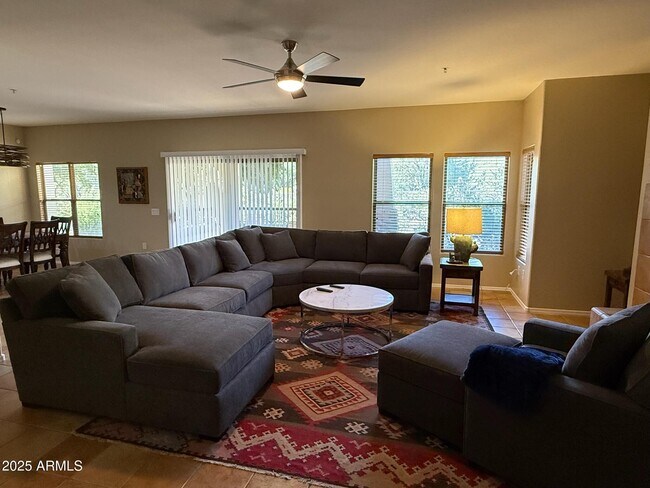 Foto del edificio - 19700 N 76th St