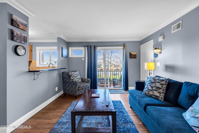 Foto del edificio - 1641 Elm Ave