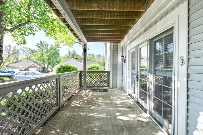 Foto del edificio - 3021 Stratford Ct