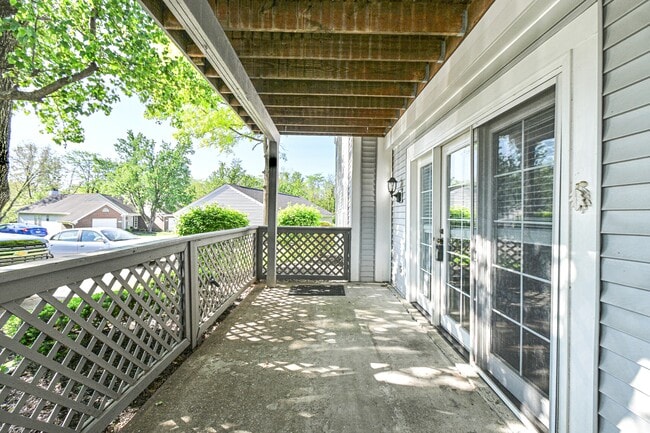 Photo - 3021 Stratford Ct Townhome