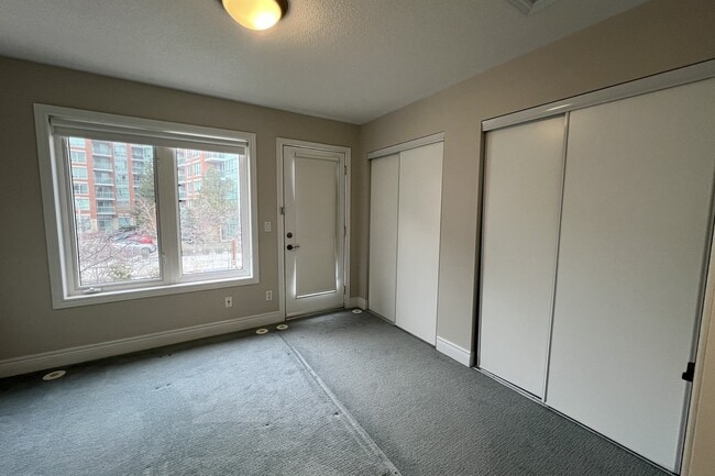 Building Photo - 70 Suncrest Blvd