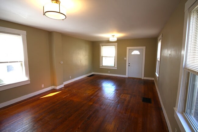 Photo - 2119 Feldman Ave (Cincinnati, OH) House