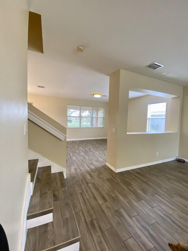 Building Photo - 9989 Bishop Creek Way