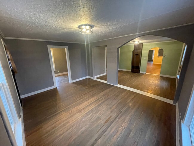 Foto del edificio - 1705 Buena Vista Ave