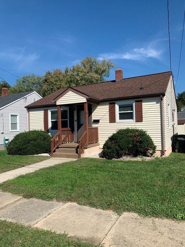 228 E Madison Ave, Vinton, VA 24179 House Rental in Vinton, VA