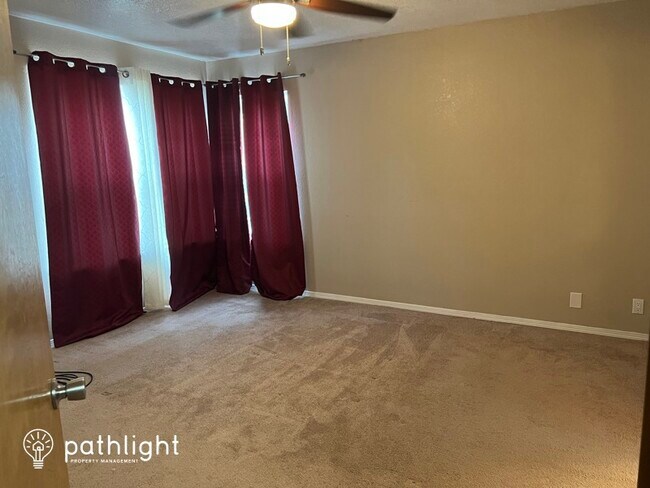Building Photo - 4715 Galleta Rd NW