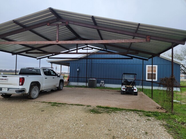 Building Photo - 3084 Elk Rd