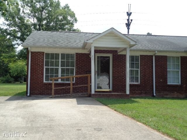 Primary Photo - 313 Ridge Ave