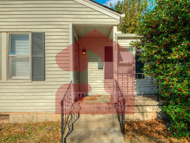 Foto del edificio - 3225 NW 33rd St