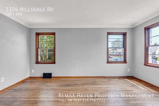 Building Photo - 1104 Hillsdale Rd