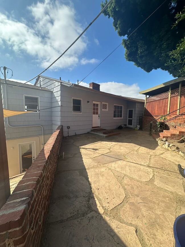Building Photo - 9125 Wister Dr