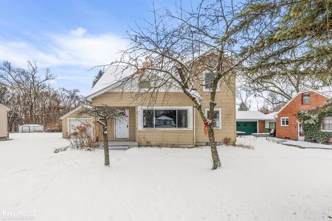 Foto del edificio - 7618 Sylvan St