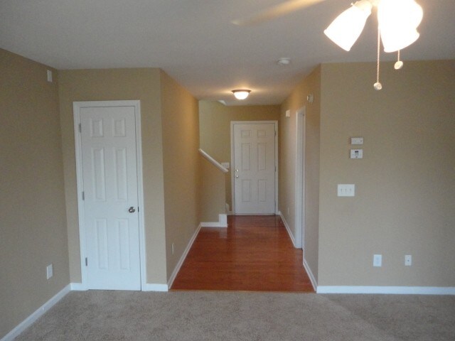 Building Photo - 3827 Chehaw Dr