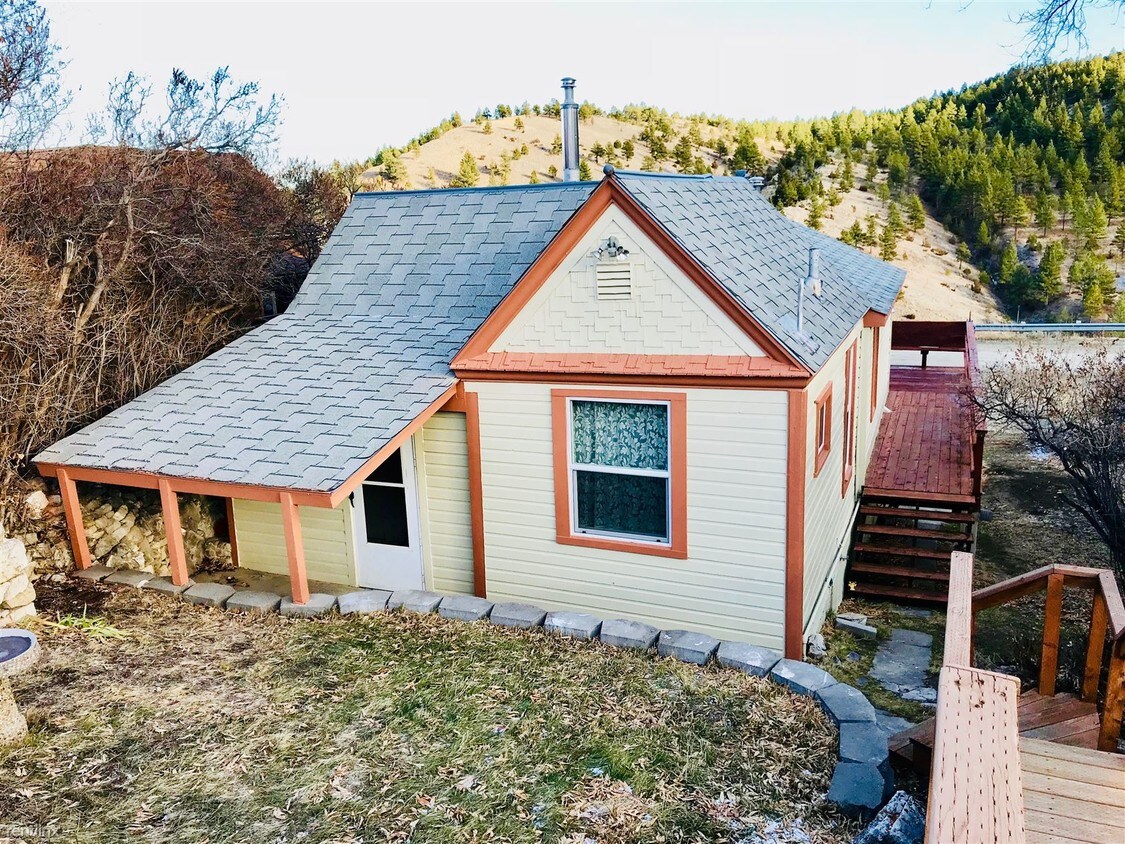 818 S Rodney St, Helena, MT 59601 House Rental in Helena, MT