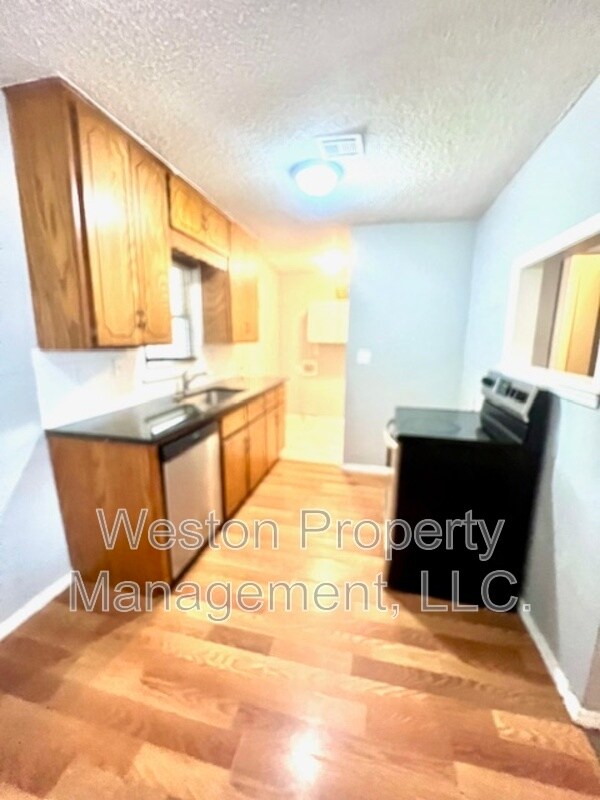 Foto del edificio - 413 Reed Pl