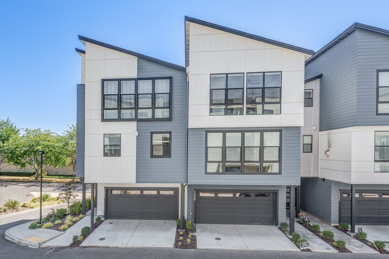 2406 219th Pl SE, Bothell, WA 98021 Townhouse for Rent in Bothell, WA