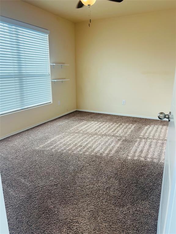 Foto del edificio - 1035 Hamilton Ln